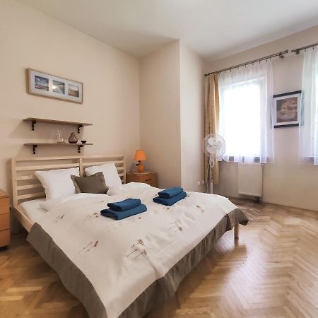 Plac Nowy 8A By Homeprime Cracóvia Exterior foto