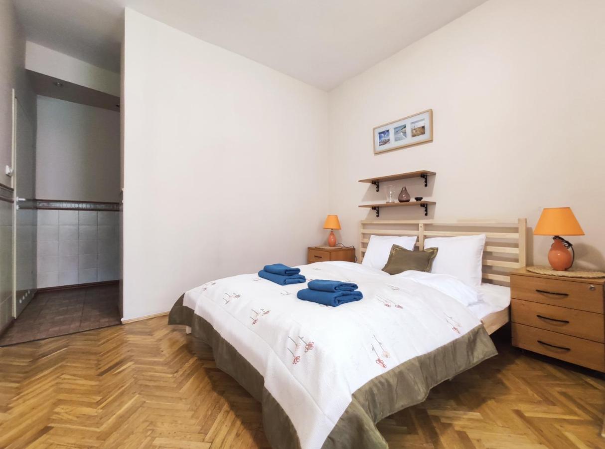 Plac Nowy 8A By Homeprime Cracóvia Exterior foto