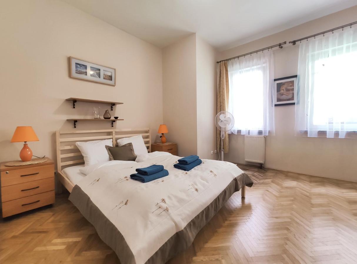 Plac Nowy 8A By Homeprime Cracóvia Exterior foto